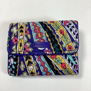 Vera Bradley Small Trifold Wallet Retired Pattern RFID 5.5” X 4”